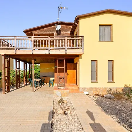 La Casa De Clara Y Roger